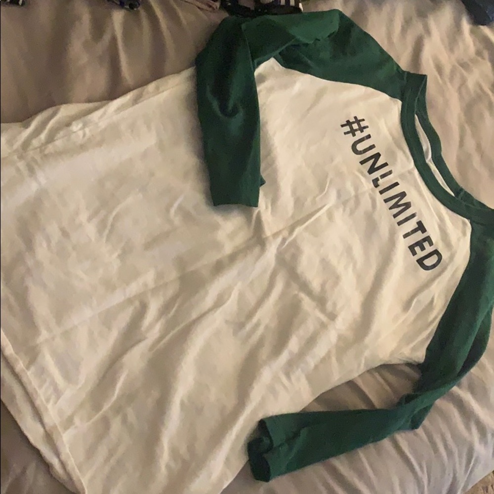 Adidas shirt size large in kids